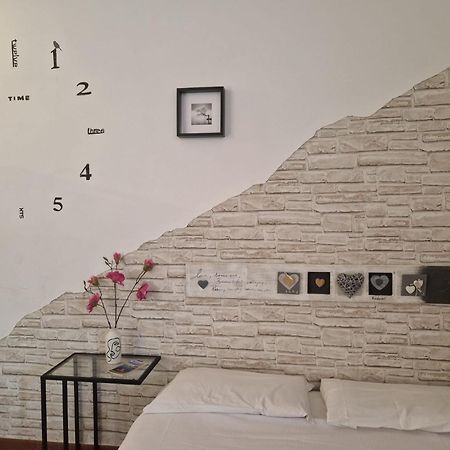 A Casa Di Delia - Stazione Fidene Lägenhet Rom Exteriör bild