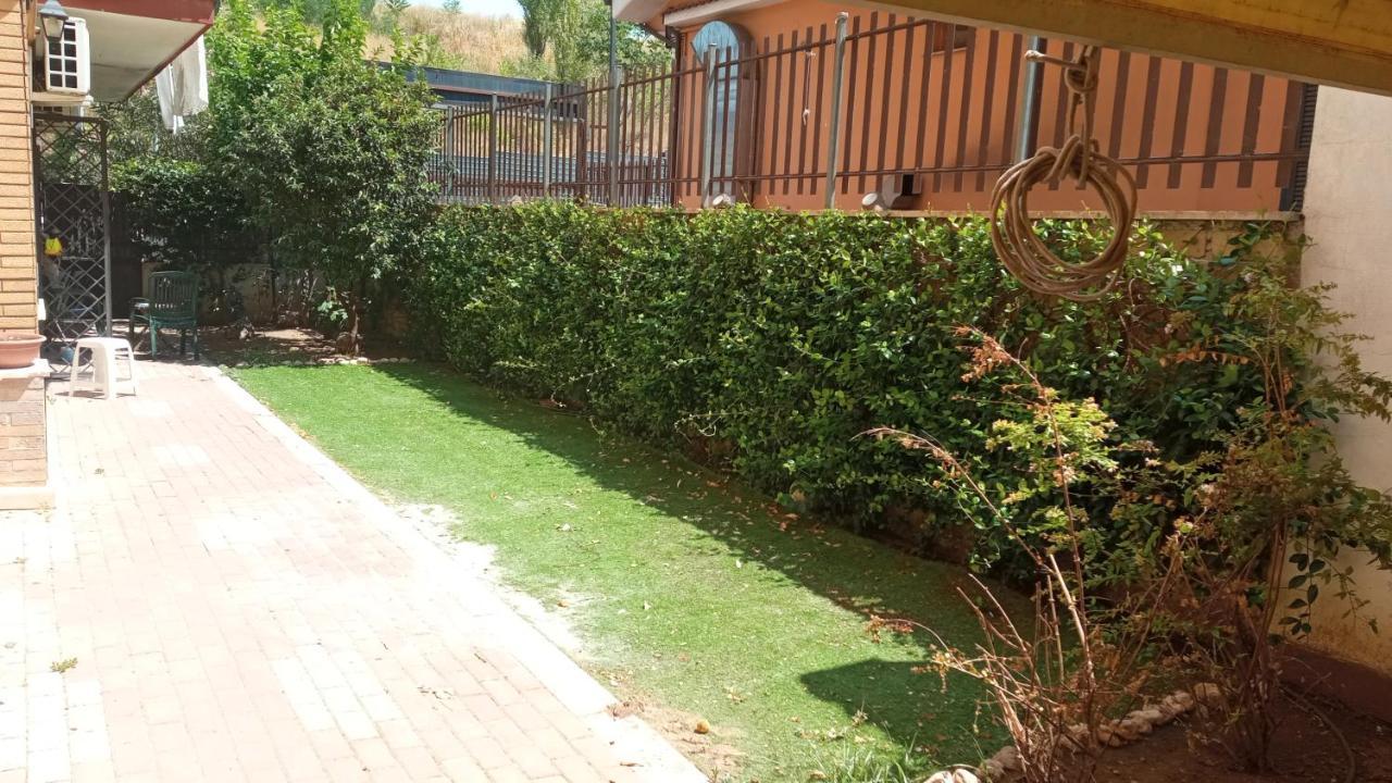 A Casa Di Delia - Stazione Fidene Lägenhet Rom Exteriör bild